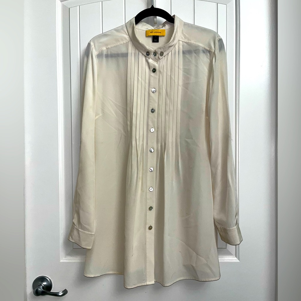 ST. JOHN Cream 100% Silk Blouse, size 8